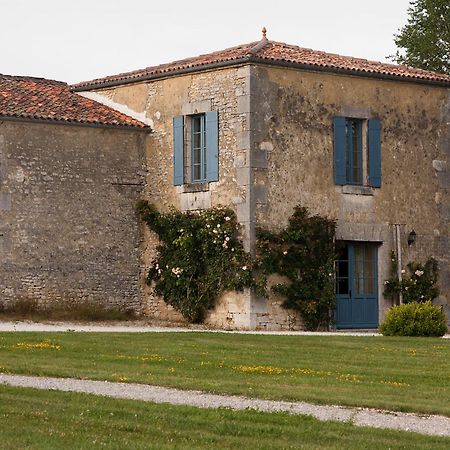 Chambres D'Hotes Logis De L'Astree Saint-Bris-des-Bois Exterior photo